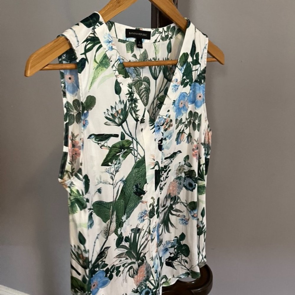 Banana Republic top